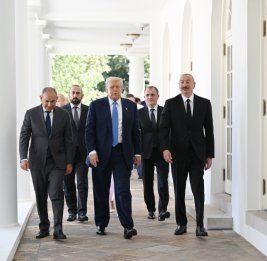 Президенты Азербайджана и США, премьер-министр Армении выступили в Белом доме с заявлениями для прессы