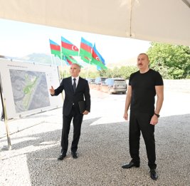 Президент Ильхам Алиев заложил фундамент 3-го жилого комплекса в городе Кяльбаджар