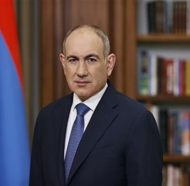 Совсем разный Никол 