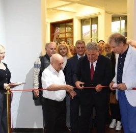 На стыке научного познания и художественной мысли
