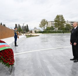 Президент Ильхам Алиев в связи с Днем памяти почтил минутой молчания память шехидов Отечественной войны