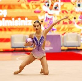 Азербайджанские гимнастки в финале