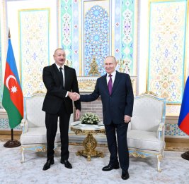 В Душанбе состоялась встреча Президента Азербайджана Ильхама Алиева с Президентом России Владимиром Путиным в формате один на один