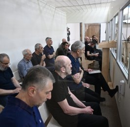 Спекуляции на крови

