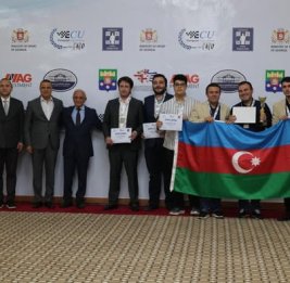 Серебро с золотым отливом