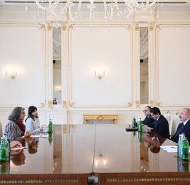 Президент Ильхам Алиев принял исполнительного директора Программы ООН по населенным пунктам