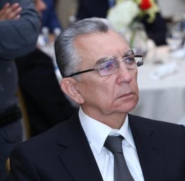 Эльдар Азизов: Среди чиновников встречаются случаи измены и злоупотребления властью