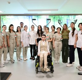 В «Ени клиника» состоялась церемония открытия новых роботизированных центров реабилитации и трансплантации костного мозга