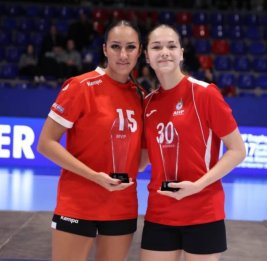 Гандболистка сборной Азербайджана стала лучшим бомбардиром международного турнира