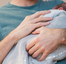 Мужчины смогут выйти в декрет?