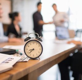 Не по дням, а по часам