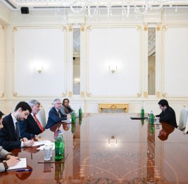 Президент Ильхам Алиев принял торгового посланника Соединенного Королевства Великобритании и Северной Ирландии по Азербайджану