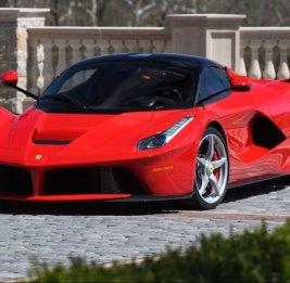 Ferrari планирует достичь прибыли в 9 млрд евро