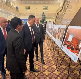 В Астане отметили 15-летие Тюркской академии и Всемирный день тюркских языков