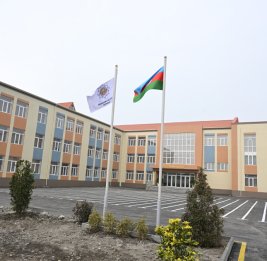 Сдана в пользование, построенная по инициативе Фонда Гейдара Алиева школа в Уджаре