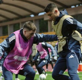 Азербайджанские футбольные клубы проводят контрольные матчи в Турции