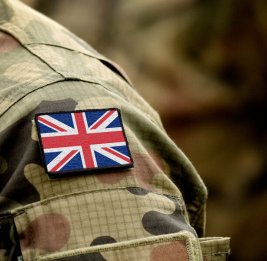 Великобритания начала эвакуировать своих военнослужащих с Ближнего Востока