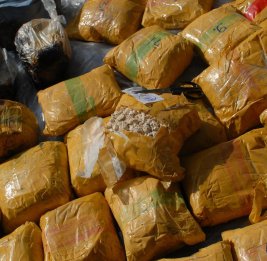 В Панаме перехватили лодку с 5 тоннами наркотиков на борту