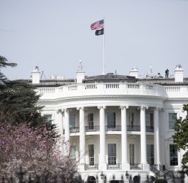 Белый дом пригрозил CBS судом из-за интервью с Трампом