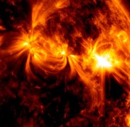 На Солнце происходит очень мощная вспышка высшего класса