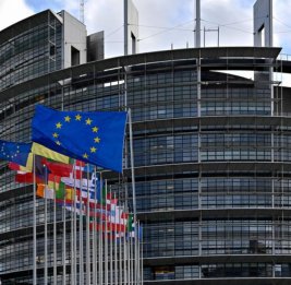 Европейский парламент приостановил ратификацию торгового соглашения с США