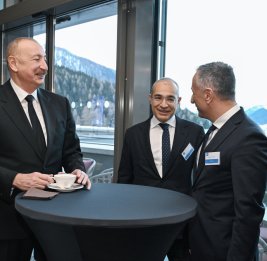 Президент Ильхам Алиев в Давосе принял участие в мероприятии &laquo;Завтрак с руководством Азербайджана&raquo;