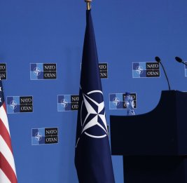 США пересматривают участие в НАТО