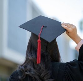 Милли Меджлис рассмотрит поправки о финансировании обучения социально уязвимых лиц