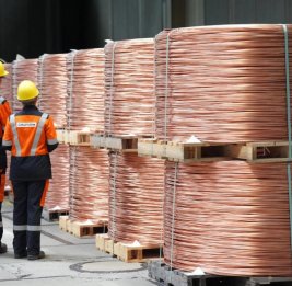 Медь подорожала после решения Трампа об отказе от пошлин на товары из Европы