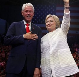 Дело Эпштейна догнало Клинтонов