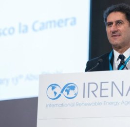 Баку примет этим летом инвестицинный форум по энергопереходу