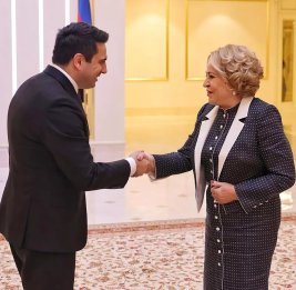 Симонян собрался в Россию