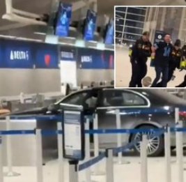 Автомобиль протаранил вход в аэропорт Детройта в США