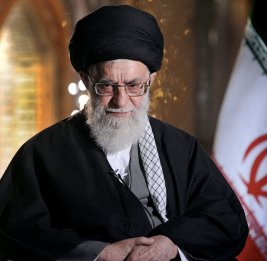 СМИ: Хаменеи скрывается в подземном бункере в Тегеране