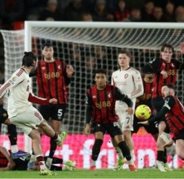 "Ливерпуль" уступил "Борнмуту", прервав беспроигрышную серию