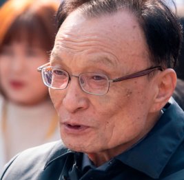 Умер экс-премьер Южной Кореи Ли Хэ Чхан