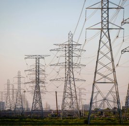 Названы объемы экспорта электроэнергии из Азербайджана в Россию за 2025 год