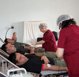 Военнослужащие приняли участие в акции по сдаче крови