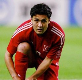 Йылдырай Баштюрк: У &laquo;Карабаха&raquo; есть шанс на ничью в матче с &laquo;Ливерпулем&raquo;