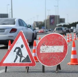 В Баку на участке проспекта Бабека полностью ограничат движение транспорта