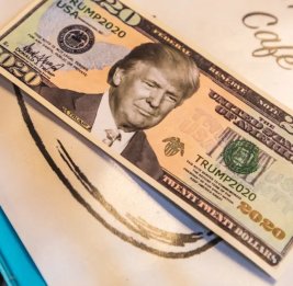 Шок-заявление Трампа обвалило доллар 