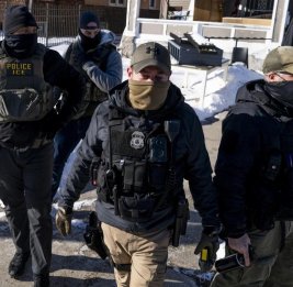 NYT: В США расширили полномочия миграционных агентов по задержанию без ордера