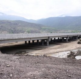 Строительство моста Агбенд-Келале ведется в соответствии с графиком