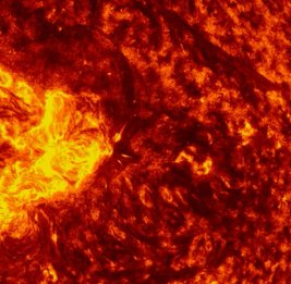 ИКИ РАН: лунной миссии NASA "Артемида-2" угрожает активность на Солнце