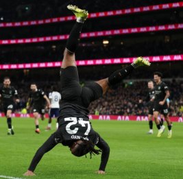 АПЛ: "Тоттенхэм" смог избежать поражения в матче с "Манчестер Сити"