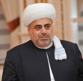 Председатель УМК отправился с визитом в ОАЭ