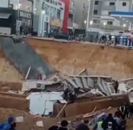 Gulf News: два магазина в Каире ушли на 15 метров под землю