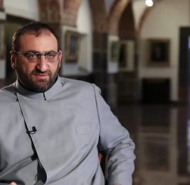 Продлен арест архиепископу Хачатряну 