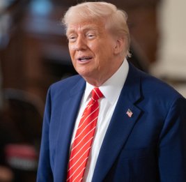 Трамп уверен, что Россия и Китай впечатлены военными операциями США