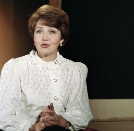 Умерла первая ведущая КВН и &laquo;Спокойной ночи, малыши&raquo;